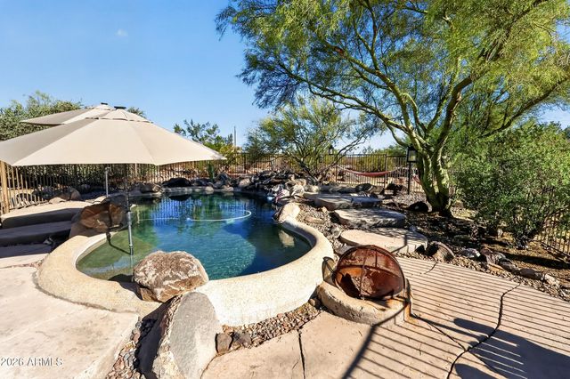 45319 N 18TH Street, New River, AZ 85087