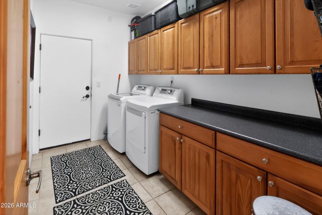 45319 N 18TH Street, New River, AZ 85087