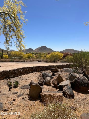 45319 N 18TH Street, New River, AZ 85087