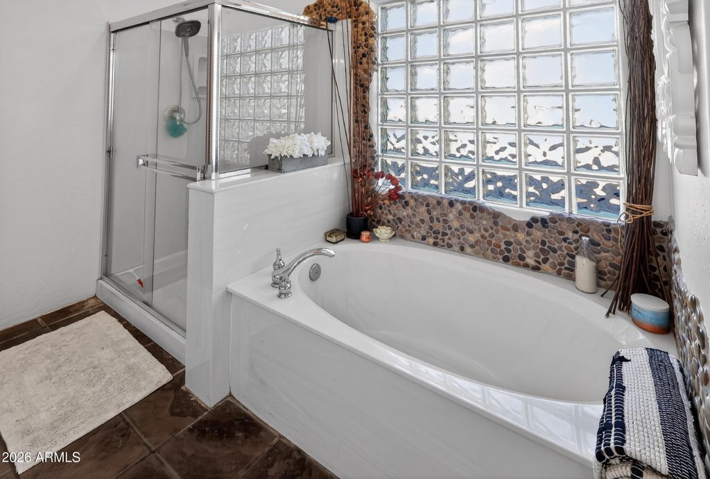 Image 38 of property listing at 45319 N 18TH Street, New River, AZ 85087