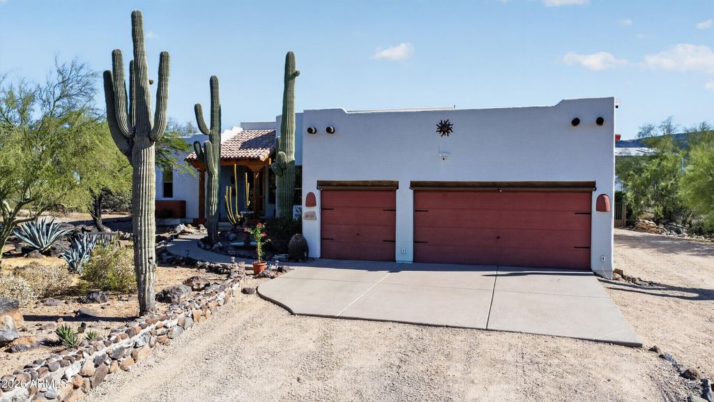 Image 45 of property listing at 45319 N 18TH Street, New River, AZ 85087