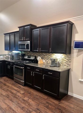 4418 Ambrosia Lane, Baytown, TX 77521
