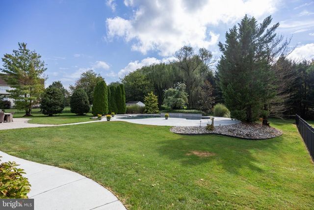23 SUNFLOWER CIR, Lumberton, NJ 08048