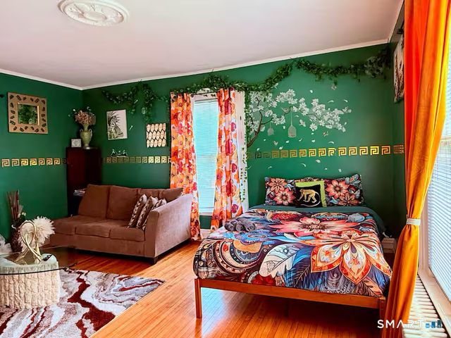 40 Allen Place, Hartford, CT 06106