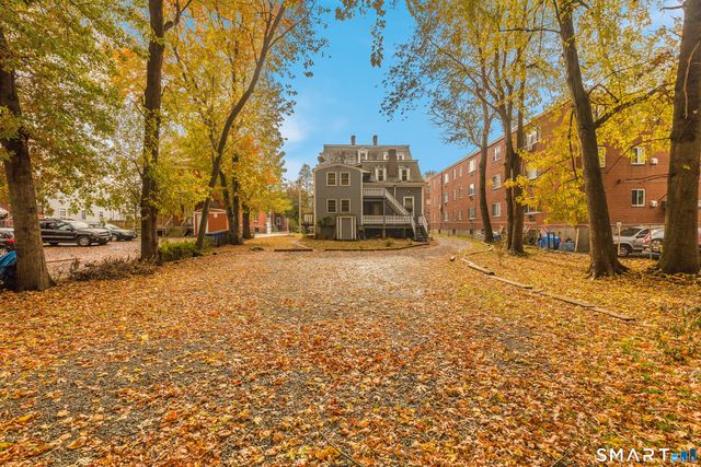 40 Allen Place, Hartford, CT 06106