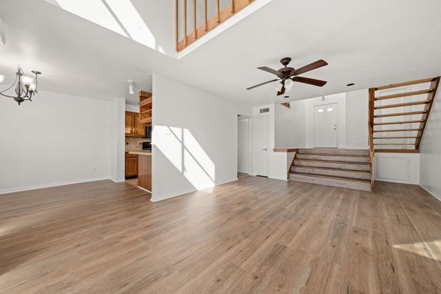 15916 Seahorse Drive, Houston, TX 77062