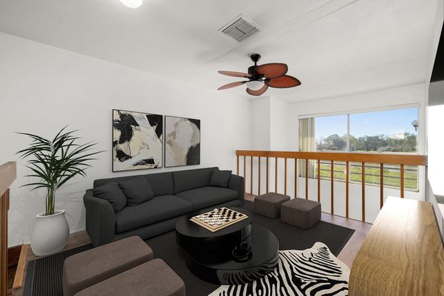 15916 Seahorse Drive, Houston, TX 77062