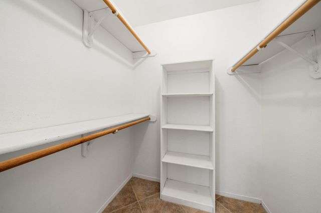 15916 Seahorse Drive, Houston, TX 77062