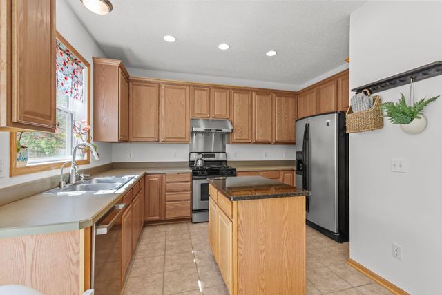 12121 Waconia Circle NE, Blaine, MN 55449