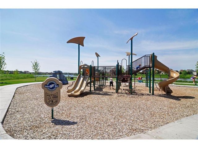 12121 Waconia Circle NE, Blaine, MN 55449