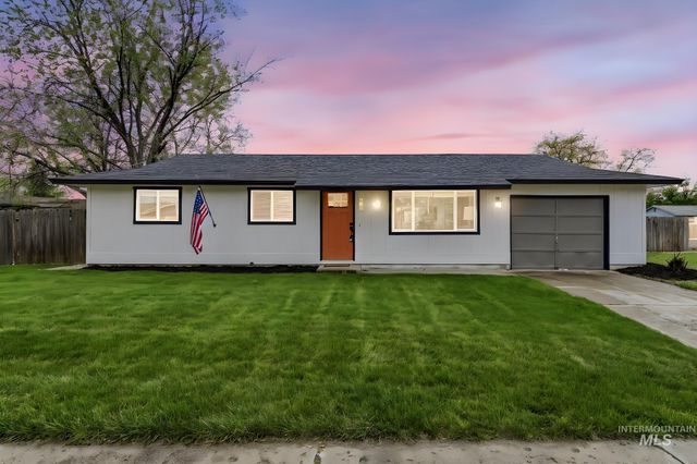 1207 W Chateau Ave, Meridian, ID 83646