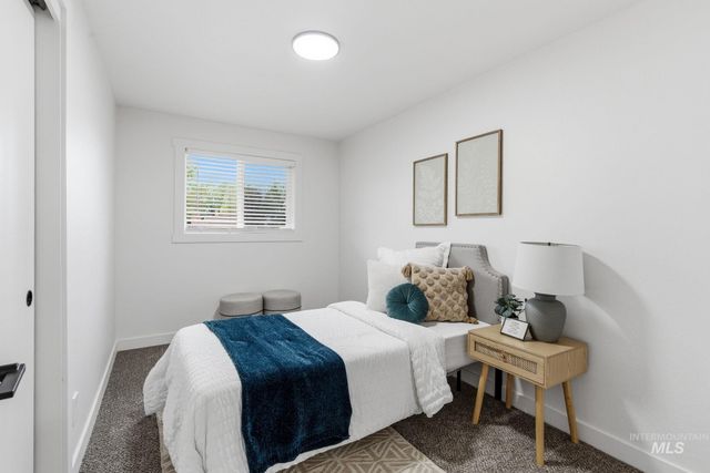 1207 W Chateau Ave, Meridian, ID 83646