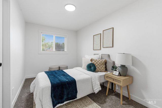 1207 W Chateau Ave, Meridian, ID 83646