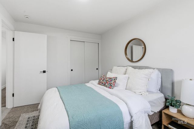 1207 W Chateau Ave, Meridian, ID 83646