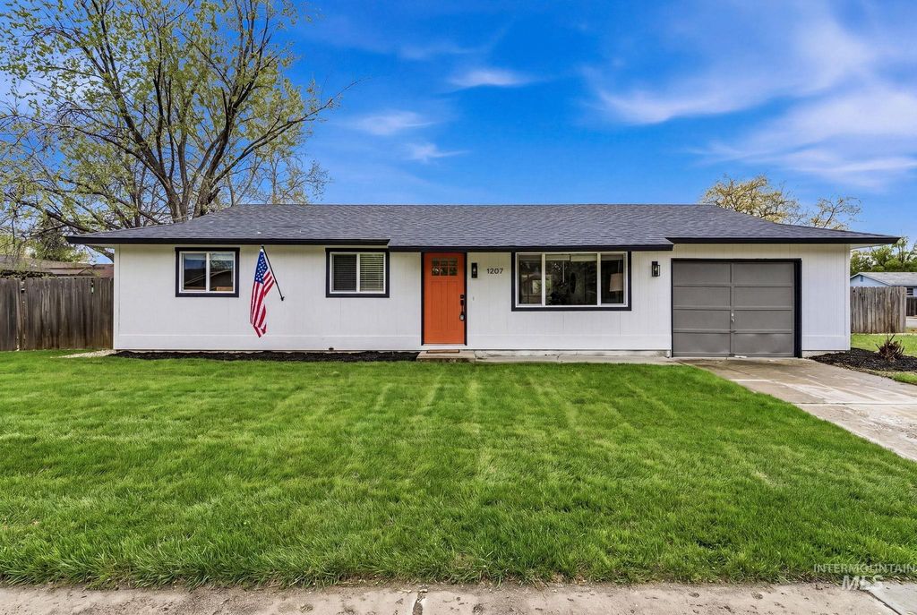 1207 W Chateau Ave, Meridian, ID 83646