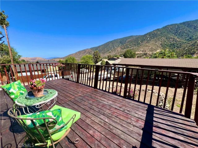 805 Lomita Trail, Frazier Park, CA 93225
