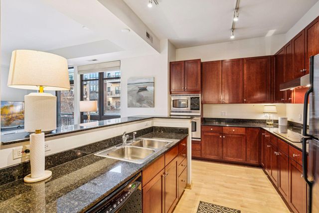 3707 Grand Way 213, Saint Louis Park, MN 55416