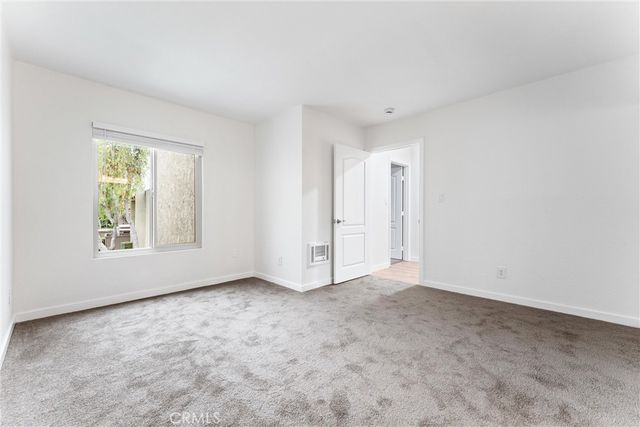 1345 Cabrillo Park Drive L16, Santa Ana, CA 92701