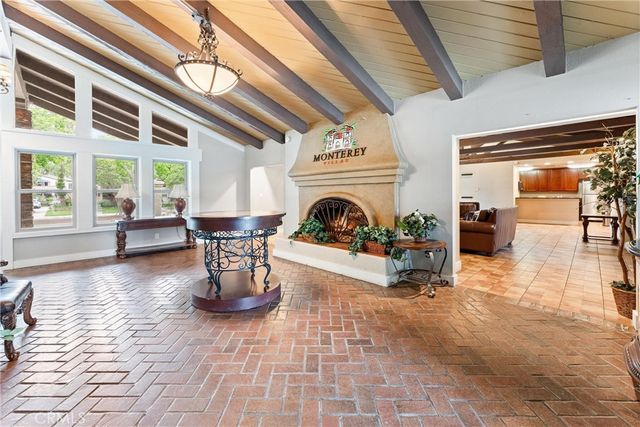 1345 Cabrillo Park Drive L16, Santa Ana, CA 92701