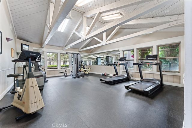 1345 Cabrillo Park Drive L16, Santa Ana, CA 92701