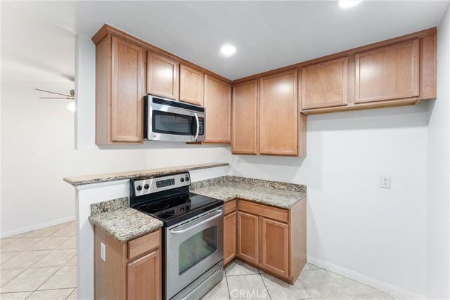 1345 Cabrillo Park Drive L16, Santa Ana, CA 92701