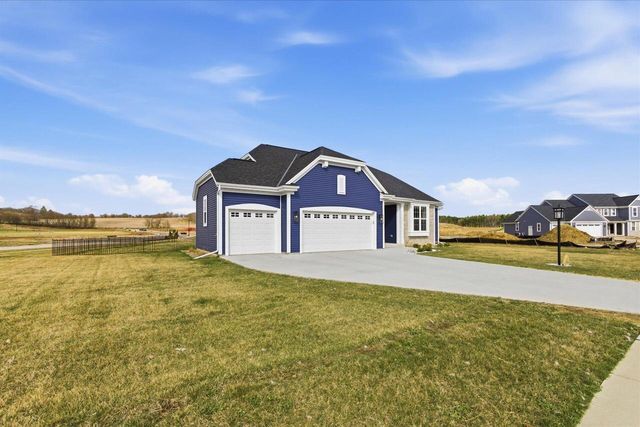 1425 Chapman COURT, Mukwonago, WI 53149