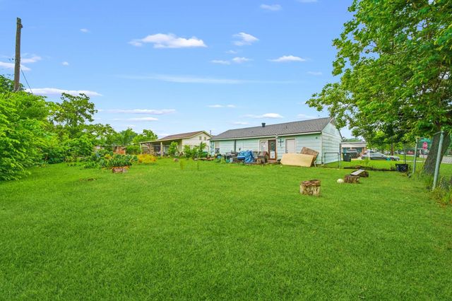 5003 Ridgeway Drive, Houston, TX 77033