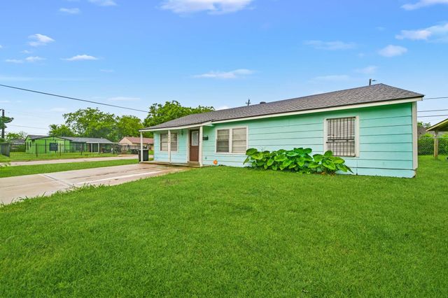 5003 Ridgeway Drive, Houston, TX 77033