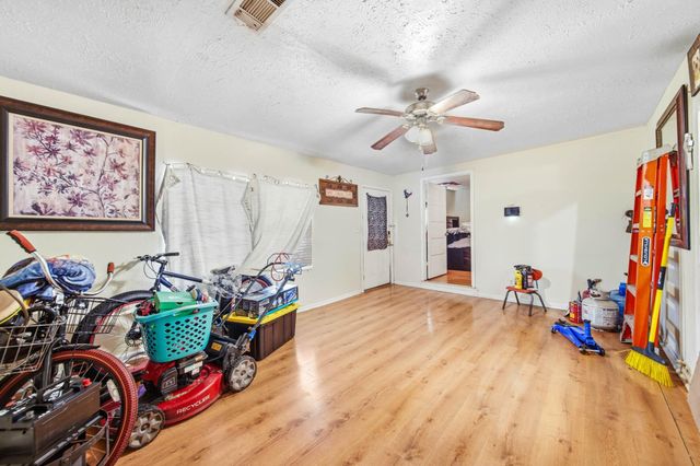 5003 Ridgeway Drive, Houston, TX 77033