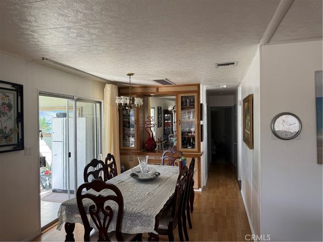 34 Pine Via, Anaheim, CA 92801