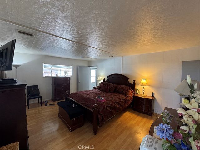 34 Pine Via, Anaheim, CA 92801