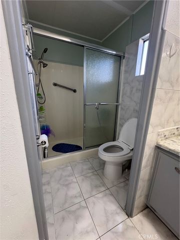 34 Pine Via, Anaheim, CA 92801