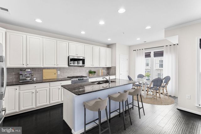 42703 WARDLAW TER, Ashburn, VA 20147