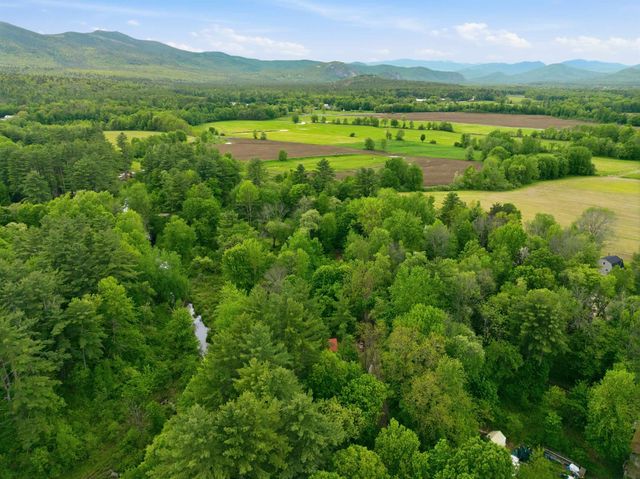 30 Moat Brook Drive, Conway, NH 03818