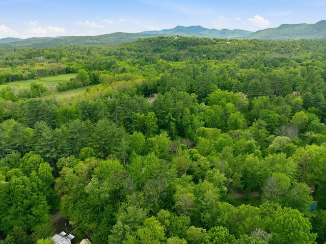 30 Moat Brook Drive, Conway, NH 03818