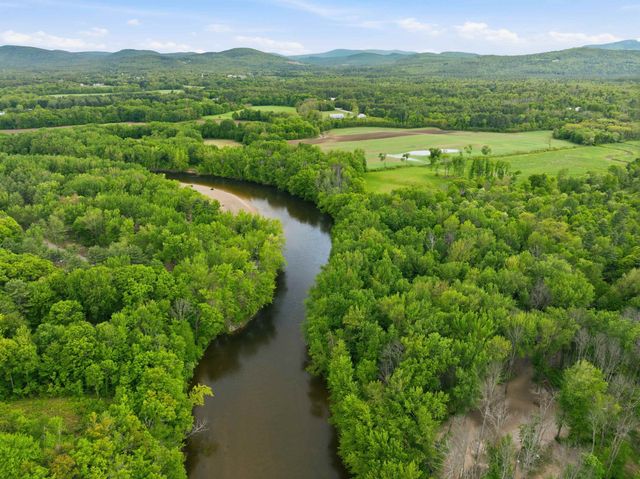 30 Moat Brook Drive, Conway, NH 03818