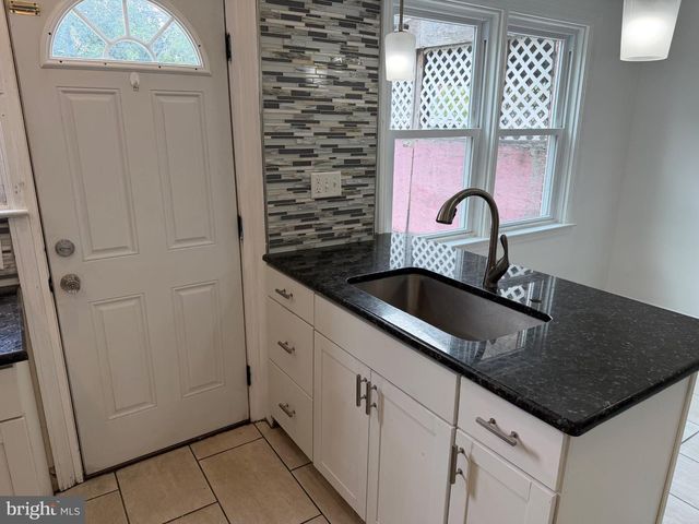 728 S PLUM ST, Lancaster, PA 17602