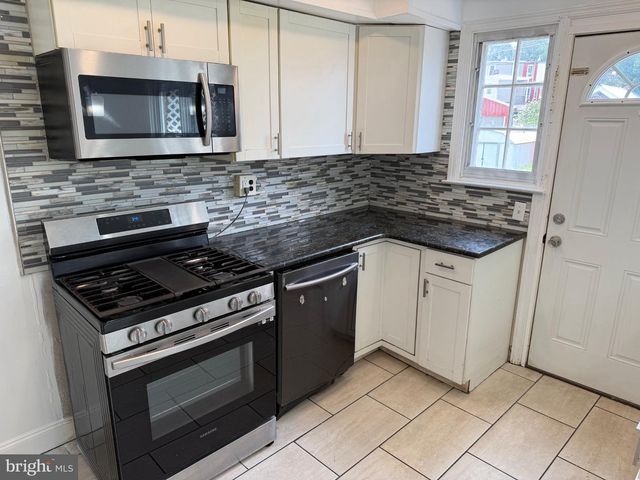 728 S PLUM ST, Lancaster, PA 17602