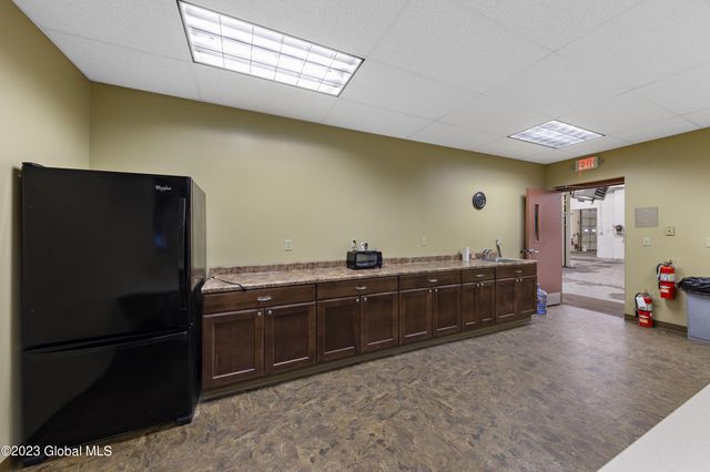 180 Ushers Road, Round Lake, NY 12151