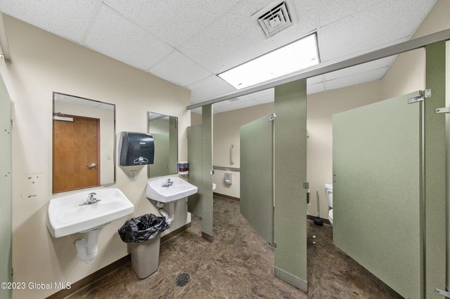 180 Ushers Road, Round Lake, NY 12151