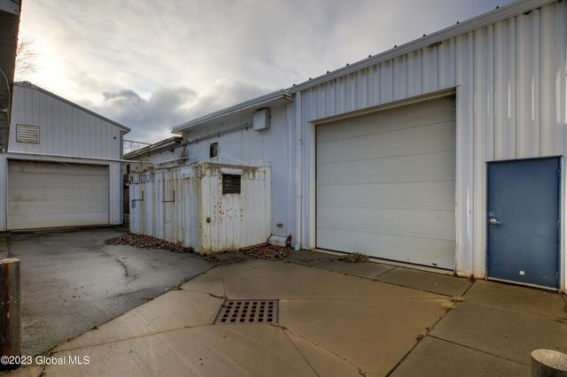 180 Ushers Road, Round Lake, NY 12151