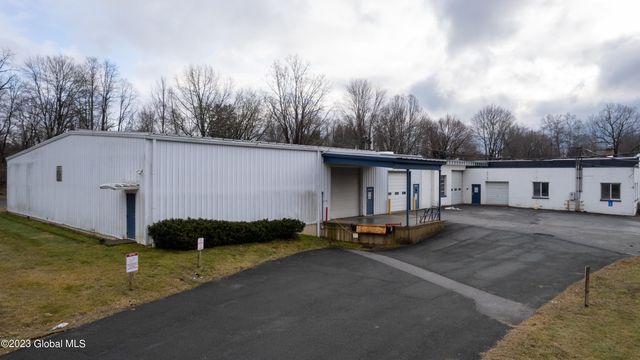 180 Ushers Road, Round Lake, NY 12151