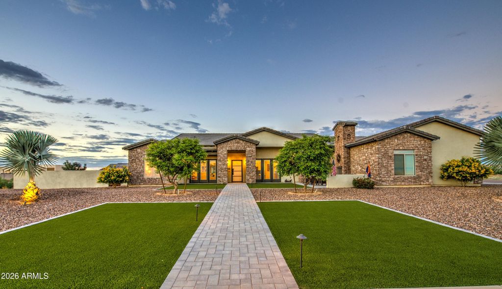 9436 W Fossil Mountain Drive, Casa Grande, AZ 85194 — photo 2