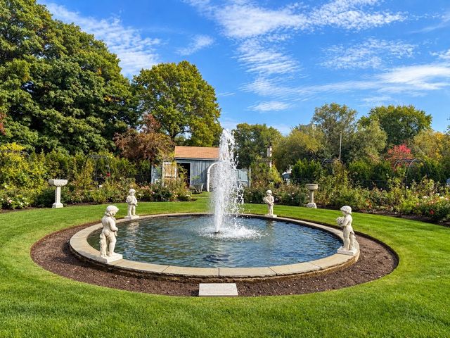 64 Queensberry 114, Boston, MA 02215