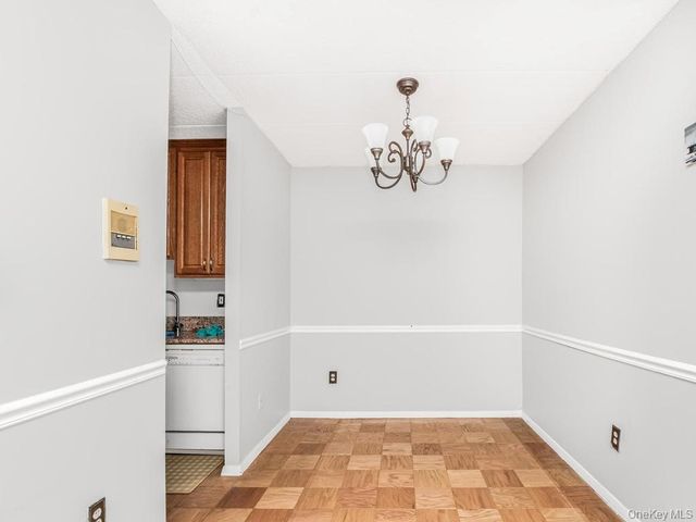 1085 Warburton Avenue 114, Yonkers, NY 10701
