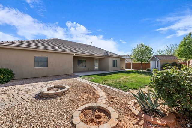3272 W 2650 S, Hurricane, UT 84737