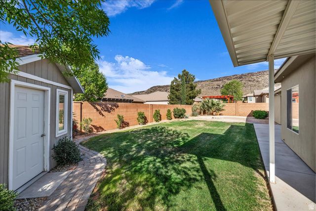 3272 W 2650 S, Hurricane, UT 84737