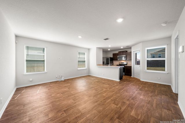 10027 Side Oats, San Antonio, TX 78254