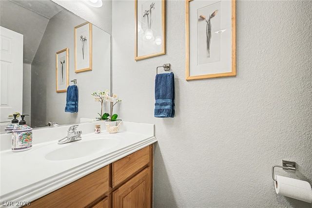 6721 Lookout Lodge Lane 2, North Las Vegas, NV 89084