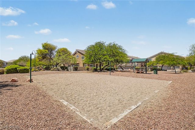 6721 Lookout Lodge Lane 2, North Las Vegas, NV 89084